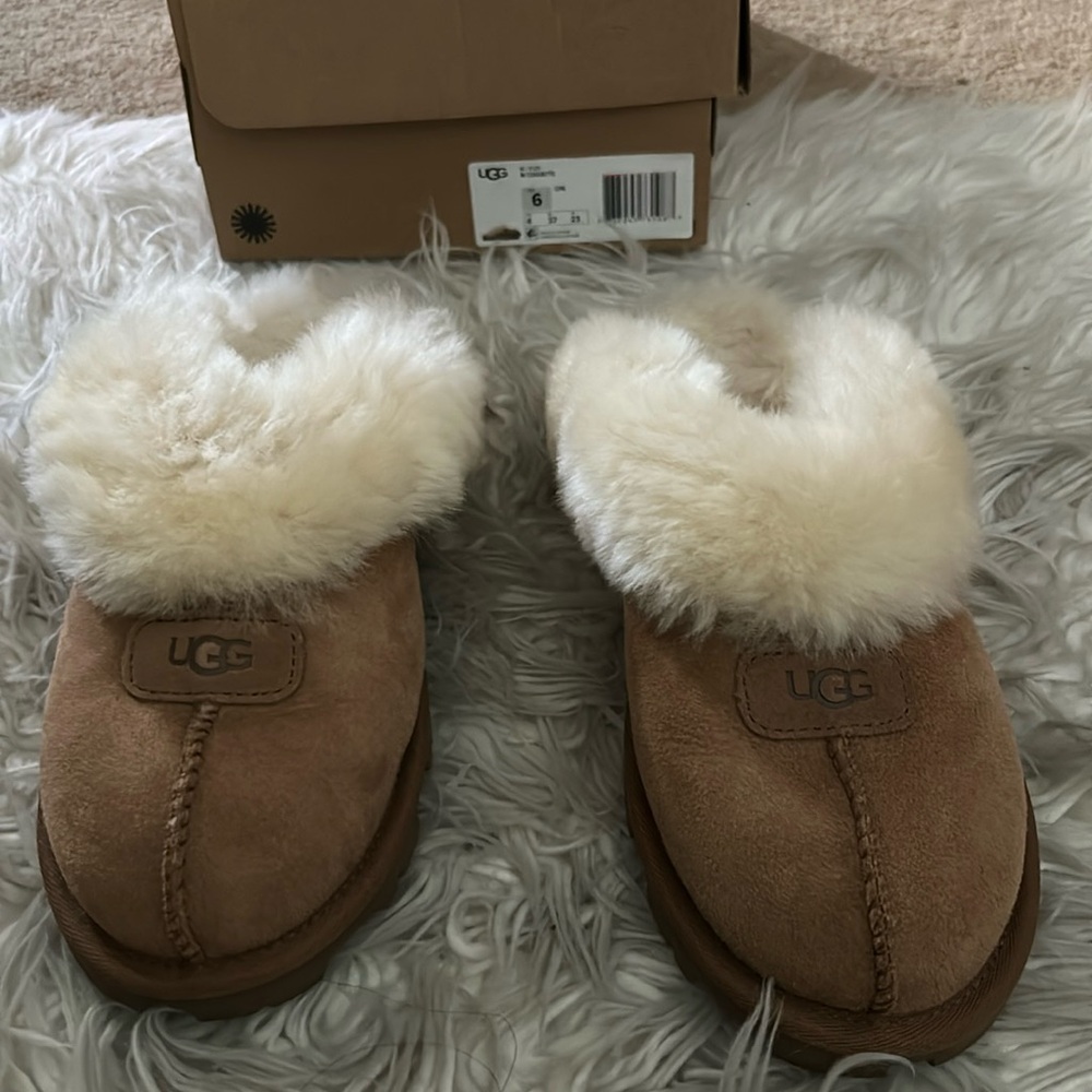 Uggs chestnut slippers